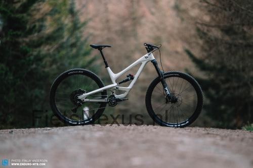 YT Industries Capra Comp specificaties 